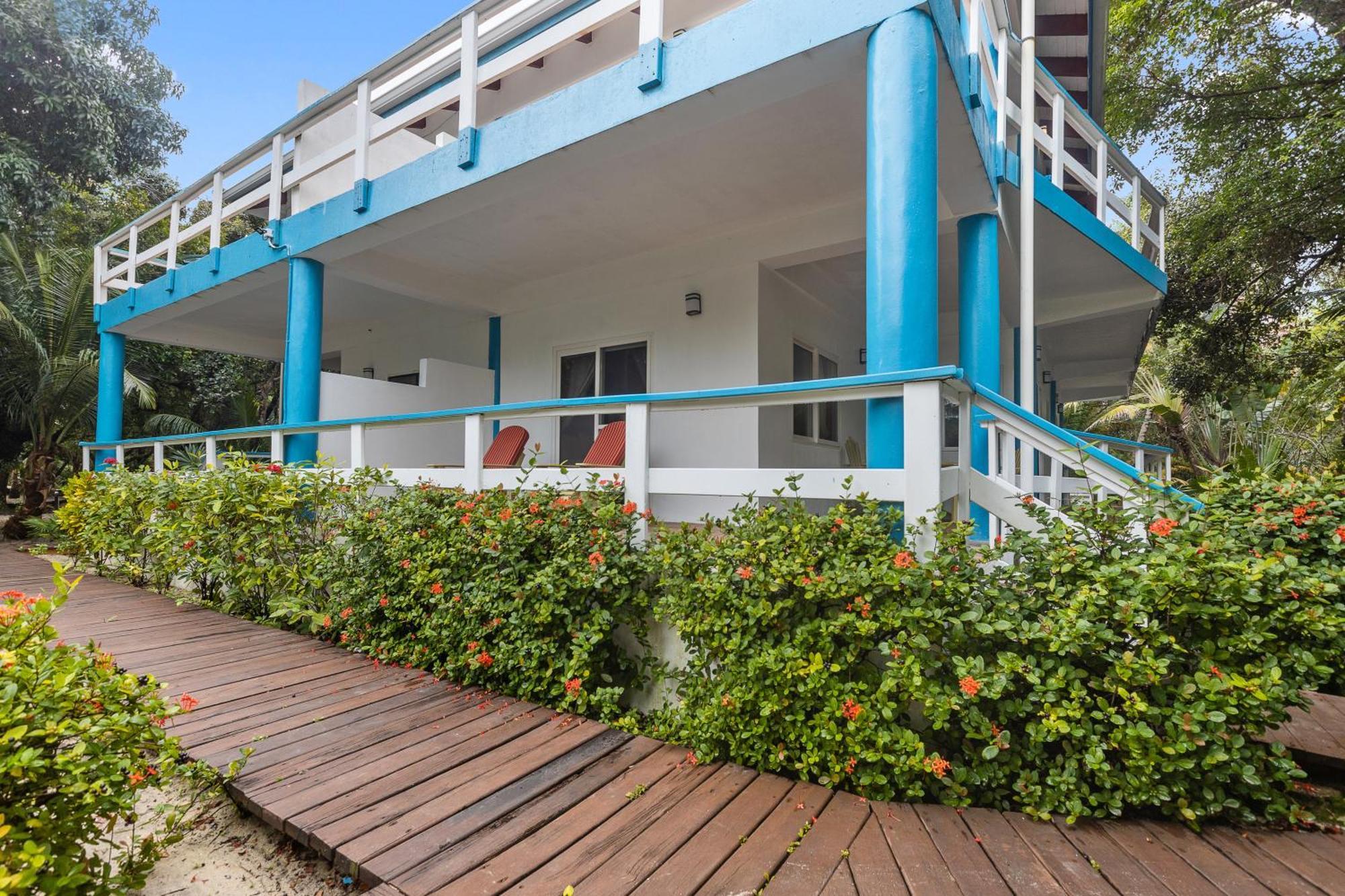Condo #24 @ Beachside Villas Placencia 外观 照片